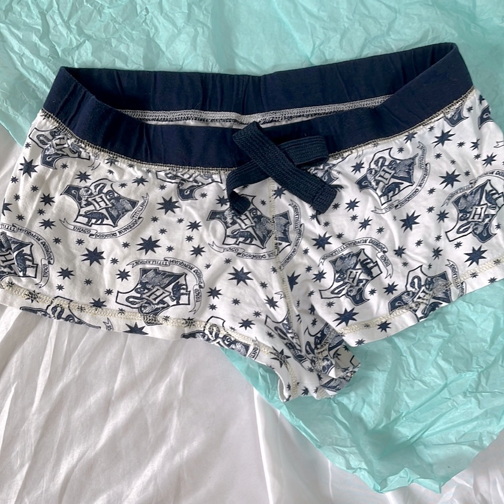 Hogwarts shorts